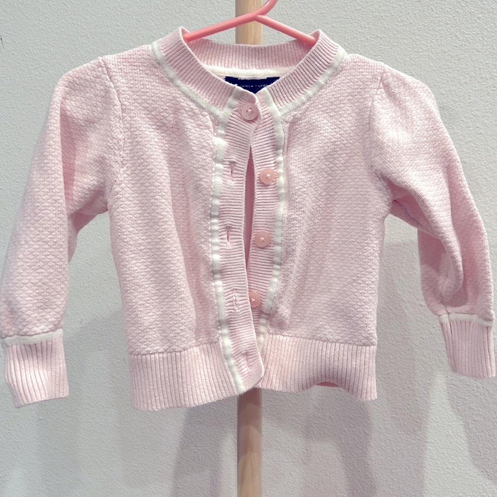 Girls sweater good condition